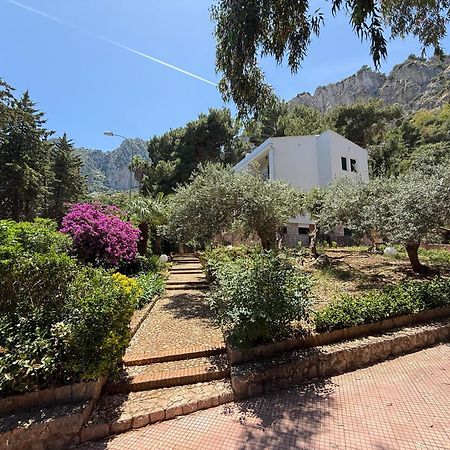 Villa Rubino Mondello - By Rentalbeb Italy ปาแลร์โม ภายนอก รูปภาพ