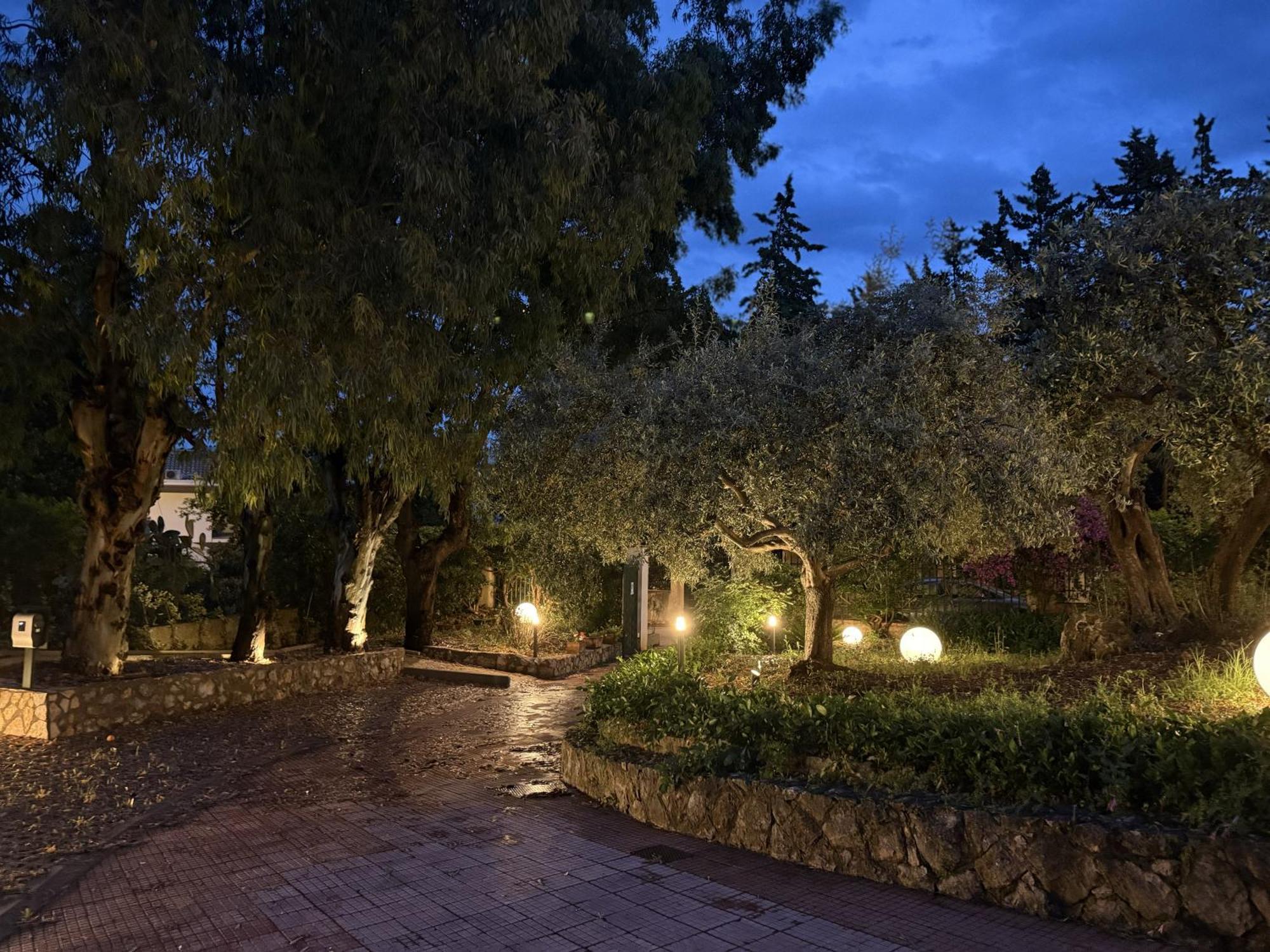 Villa Rubino Mondello - By Rentalbeb Italy ปาแลร์โม ภายนอก รูปภาพ